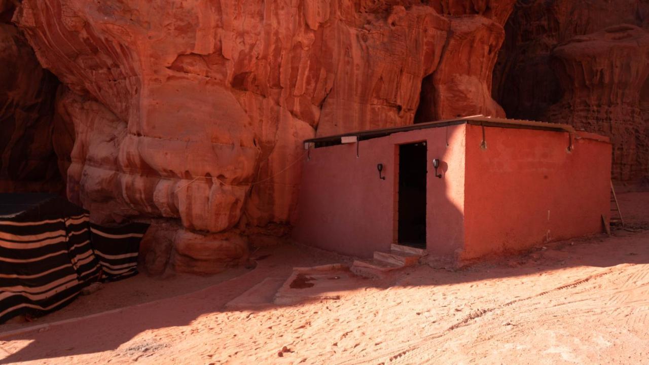 Wadi Rum Meteorite Camp Kültér fotó