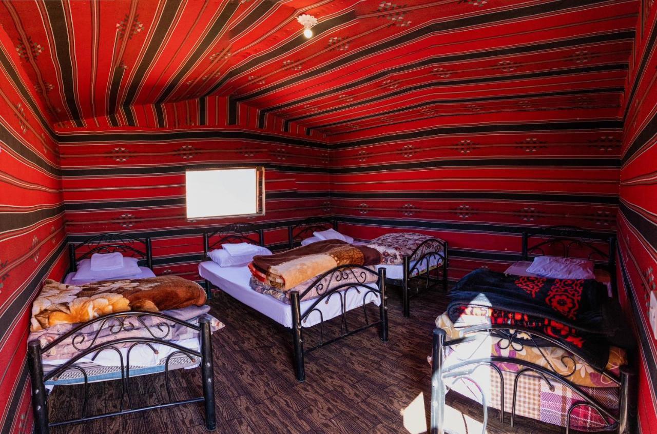 Wadi Rum Meteorite Camp Kültér fotó