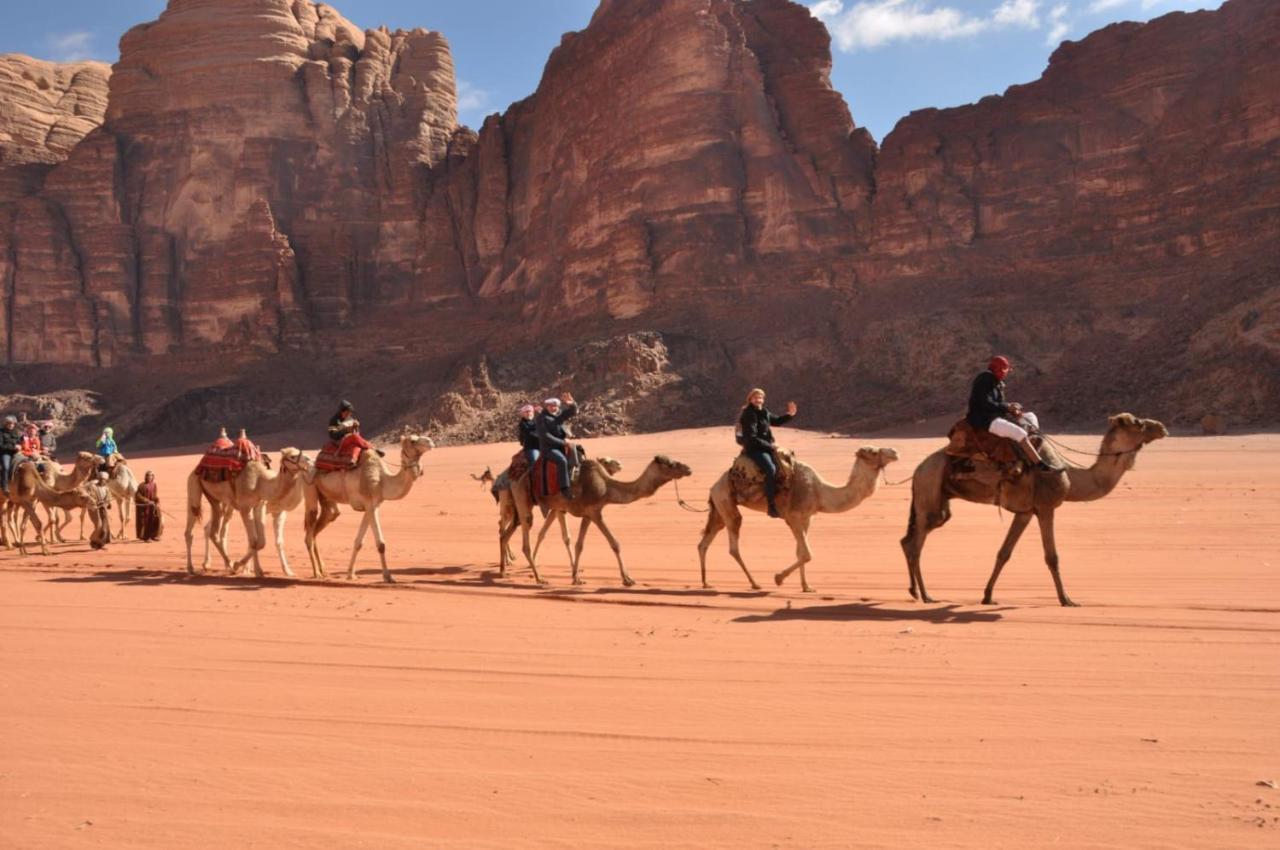 Wadi Rum Meteorite Camp Kültér fotó